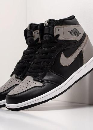 Мужские кроссовки nike air jordan 1 retro high shadow (чорно/с...