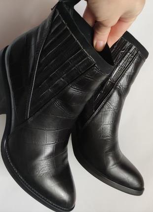Эффектные удобные кожаные туфли, обувь estro