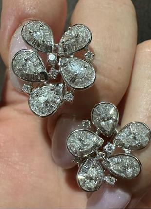 Ексклюзивні сережки з білого золота з діамантами, Італія
