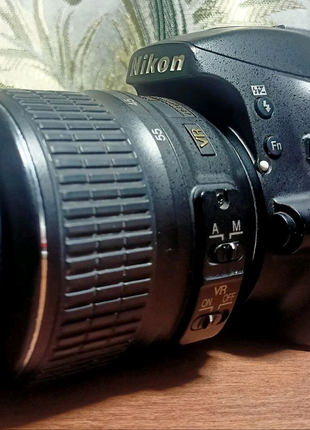 Дзеркальний фотоапарат Nikon D3200 з об'єктивом Nikkor 18-55