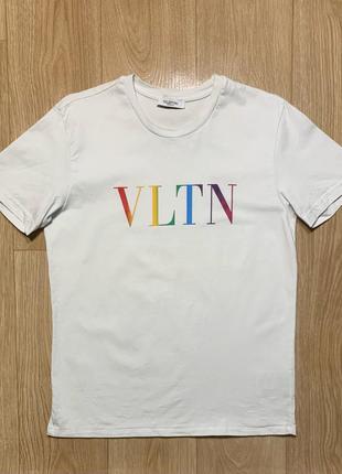Vltn valentino rainbow logo футболка