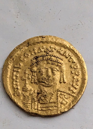 Золота монета Візантійської Імперії 1 солід генерал Тиберій ІІ