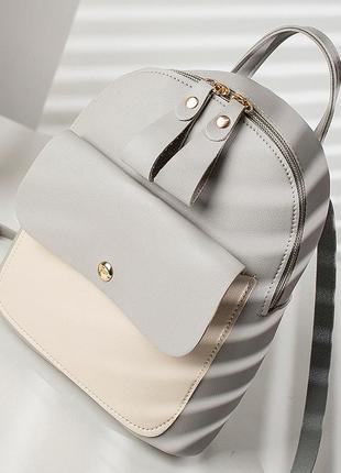 Стильный женский мини-рюкзак серый