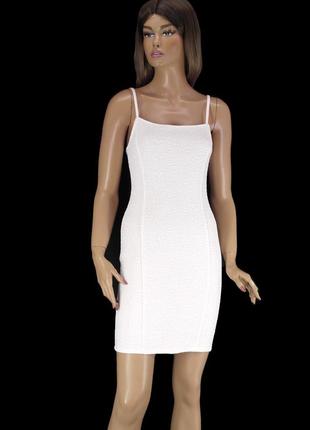 Брендовое белое фактурное платье-мини "miss selfridge". размер...