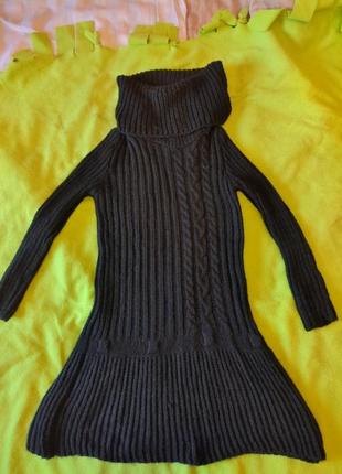 Чёрное вязаное платье