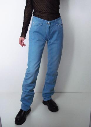 Голубые джинсы tommy hilfiger 🤍❤️