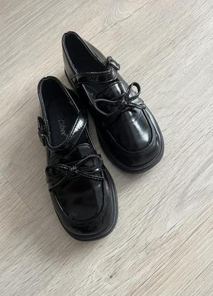Туфли, лакированные, черные с бантиком, 29р, 19,5 см