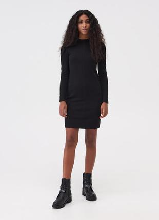 Sinsay стильное маленькое черное платье, xs