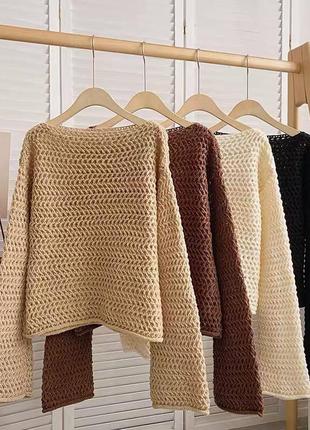 Стильный свитер крупной вязки в 4 цветах: молочный, беж, черны...