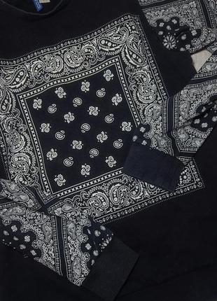 Чорний пуловер h&m з квадратним візерунком пейслі . чорний сві...