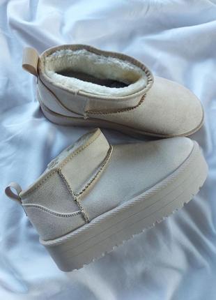 Ugg ultra mini beige