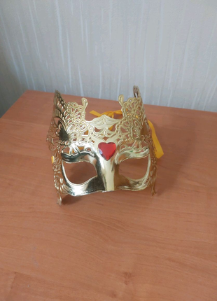 Золота карнавальна маска, святковий костюм, маска карнавал