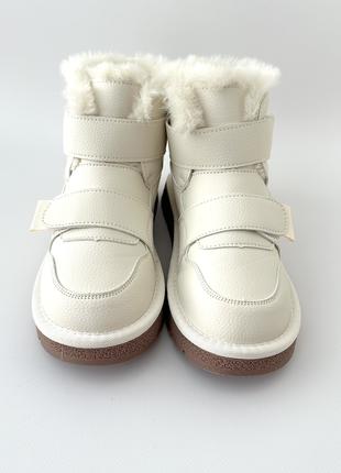 Зимові жіночі чоботи з хутром / розмір 35