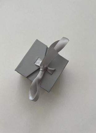 Коробка подарункова для прикрас / коробка для сережок