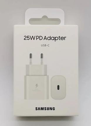 Samsung 25 W Travel Adapter Black (EP-TA800NBEGEU) БІЛОГО кольору