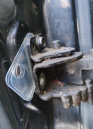 Пластини від провисання дверей  Audi VW Skoda Seat Porshe 2 двері