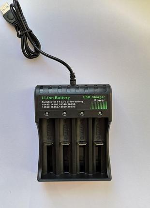 Универсальное зарядное устройство для аккумуляторных батарей L...