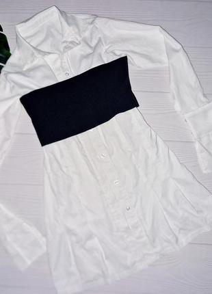 Подовжена біла сорочка з чорним топом р.s