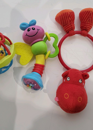 Дитячі іграшки-брязкальця (3 штуки)