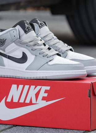 Nike air jordan 1 retro mid grey