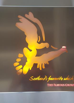 Вывеска с подсветкой Scotland favourte whisky The Famous Grouse.