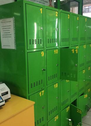 Б/У Кладочный шкаф зеленый, комплект 4 секции, 16 ячеек, без з...