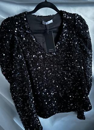 Чёрный нарядный джемпер блуза в пайетки reserved