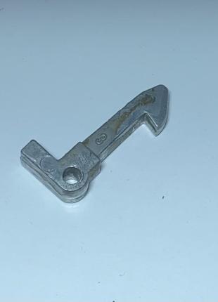 Крючок двери (метал.) для стиральной машины Beko 2804950200 Б/У
