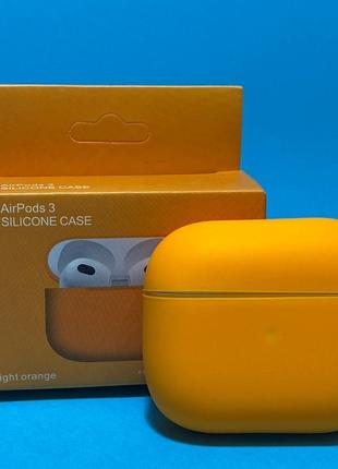 Чехол Silicone Case для AirPods 3 в оранжевом цвете
