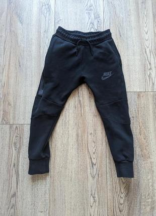 Nike tech fleece штаны детские оригинал