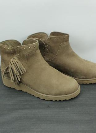Кожаные угги ботинки ugg women's cindy leather tassle ankle boots