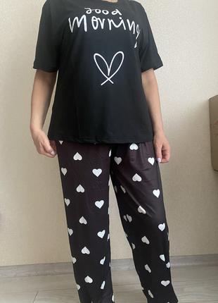 Пижама женская футболка и штаны черные Сердечки 48-52р