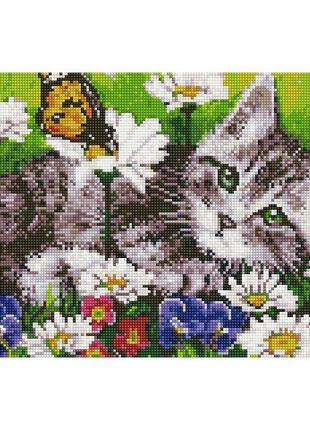 Алмазная мозаика "котенок среди цветов" ej1366, 40х30 см