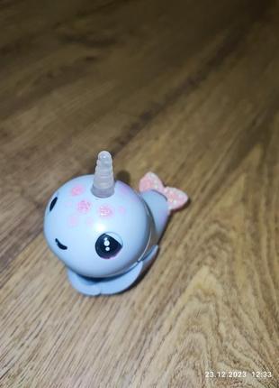 Wowwee fingerlings light up narwhal - nori (blue) - friendly i...