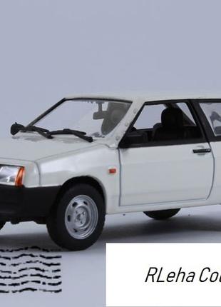 ВАЗ-2108. Kultowe Auta PRL-u. Масштаб 1:43