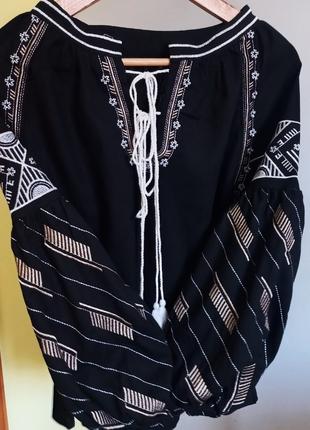 Женская вышиванка хлопок-натуральная, черная блуза с вышивкой