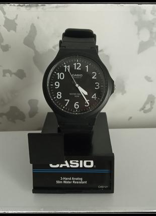 Годинник Casio MW-240. Оригінал