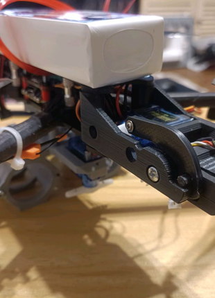Механізм пристрій повороту нахилу камери для FPV дронів квадрокоп