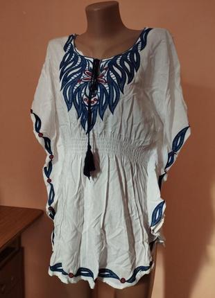 Блуза з вишивкою нарядна святкова туніка