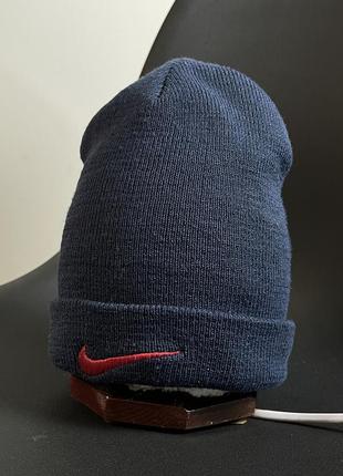 Винтажная шапка nike vintage avangard