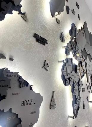 Дерев'яні карти світу власного виробництва