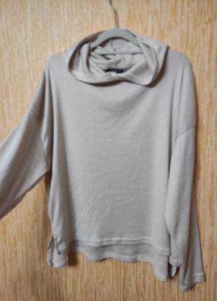 Женский свитер свитшот с капюшоном цвета беж нар.52/ eur44