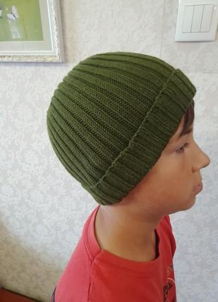 Хлопковая шапка ручной вязки