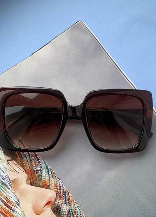 Сонцезахисні окуляри 0133 - коричневі