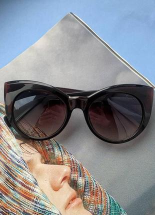 Сонцезахисні окуляри 7205 - коричневі