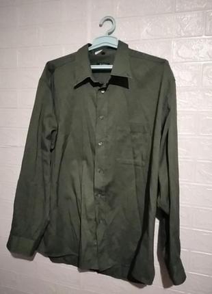 Рубашка мужская зеленого цвета хаки