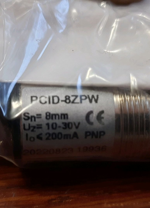 Индуктивний датчик PCID-8ZPW