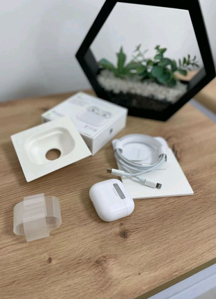 Навушники Apple AirPods 3 Charge Case 2023 - Full version