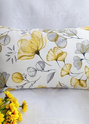 Декоративная  подушка 30*45 с листьями эвкалипта для декора