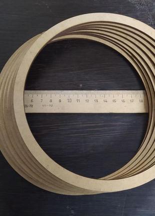 Кольца деревянные диаметром 18 си